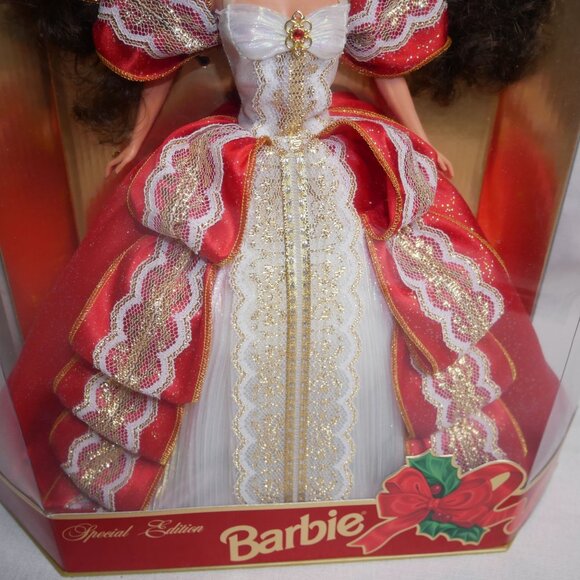 1997 Holiday Barbie Special Edition Doll NIB Rare Misprint Green vs Blue Eyes - Picture 13 of 13